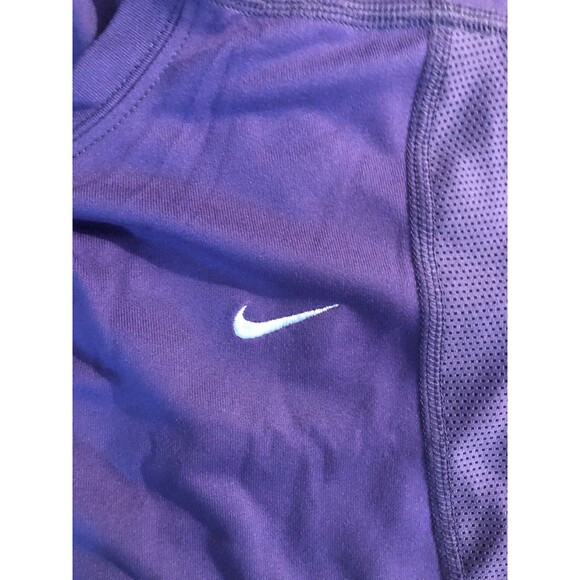 Nike Womens FitDry Small 4-6 Purple Workout T Shirt NWOT Poly Spandex Gym - Picture 6 of 11